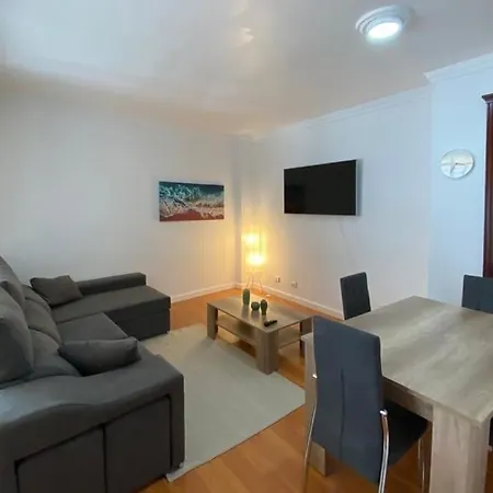 & Sun - 2 Bedrooms 50m *